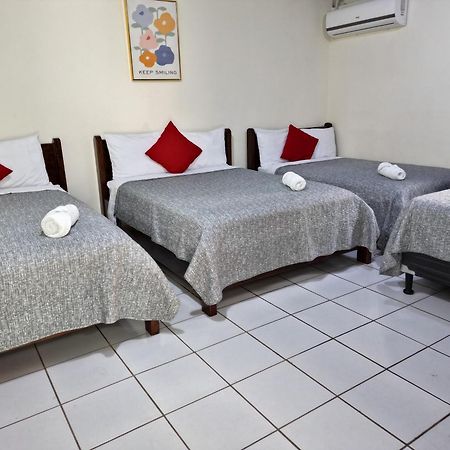 Hotel Suenos サンサルバドル エクステリア 写真