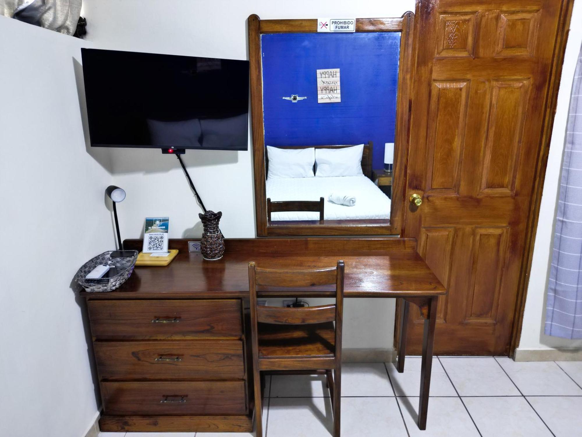 Hotel Suenos サンサルバドル エクステリア 写真